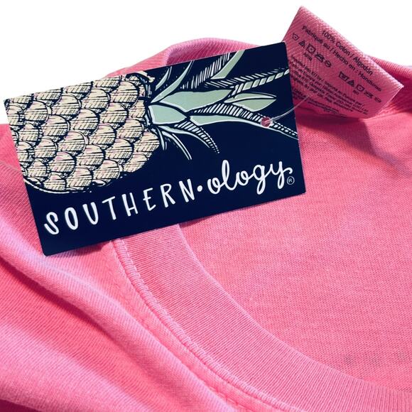 Comfort Colors Pink Flamingo T-Shirt Medium Strut Your Stuff Southernology NEW - Picture 4 of 7